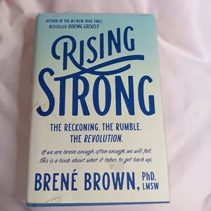 Hardcover Book 'Rising Strong by Brené Brown, 2015 GUC